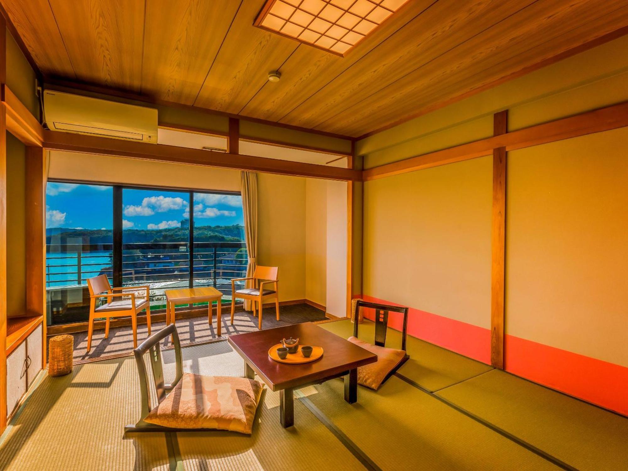 Отель Ooedo Onsen Monogatari Shima Saichoraku Номер фото